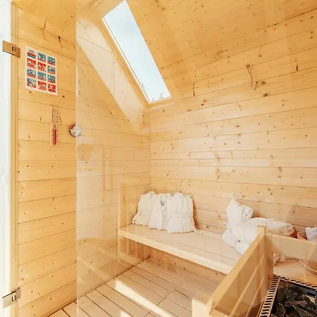 Rehfugium By Alps * Лахталь